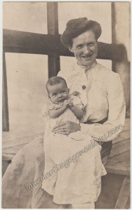 Mamie And Dorothy Richards July 1905 p1